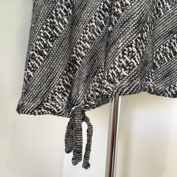 Lane Bryant Top Lightweight Knit Drawstring Hem - Picture 4 of 7